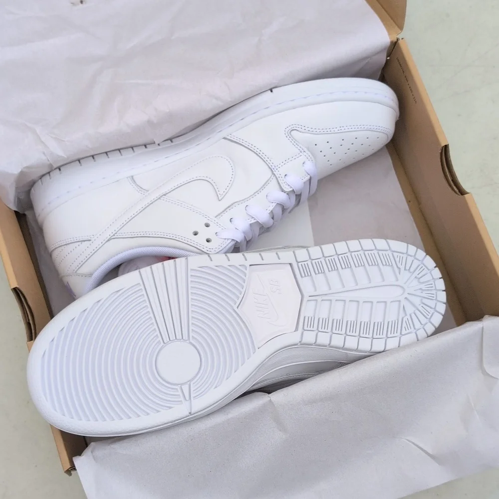Nike SB Dunk Low Pro - Triple White Orange Label - Men's Size 11 ( FJ1674-100 ) - Picture 8 of 9
